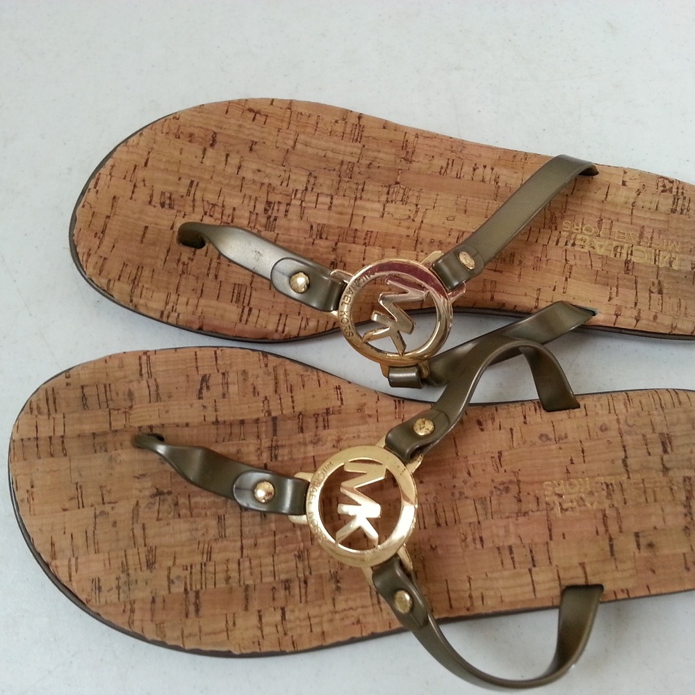 Michael Kors brown & gold sandals - womens 8/9
